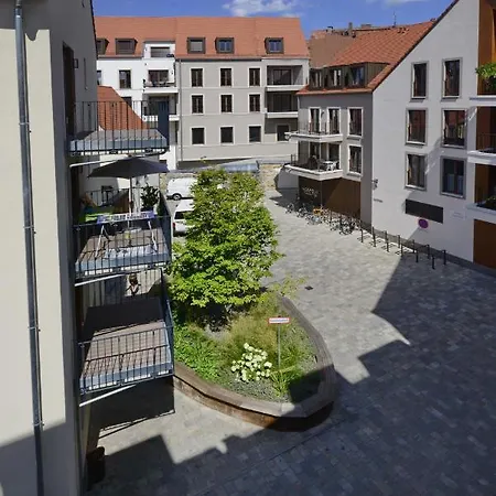 Pretti Apartments - NEUES stilvoll eingerichtetes Apartment im Zentrum von Bamberg Exterior foto